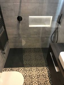 En-suit wet-room